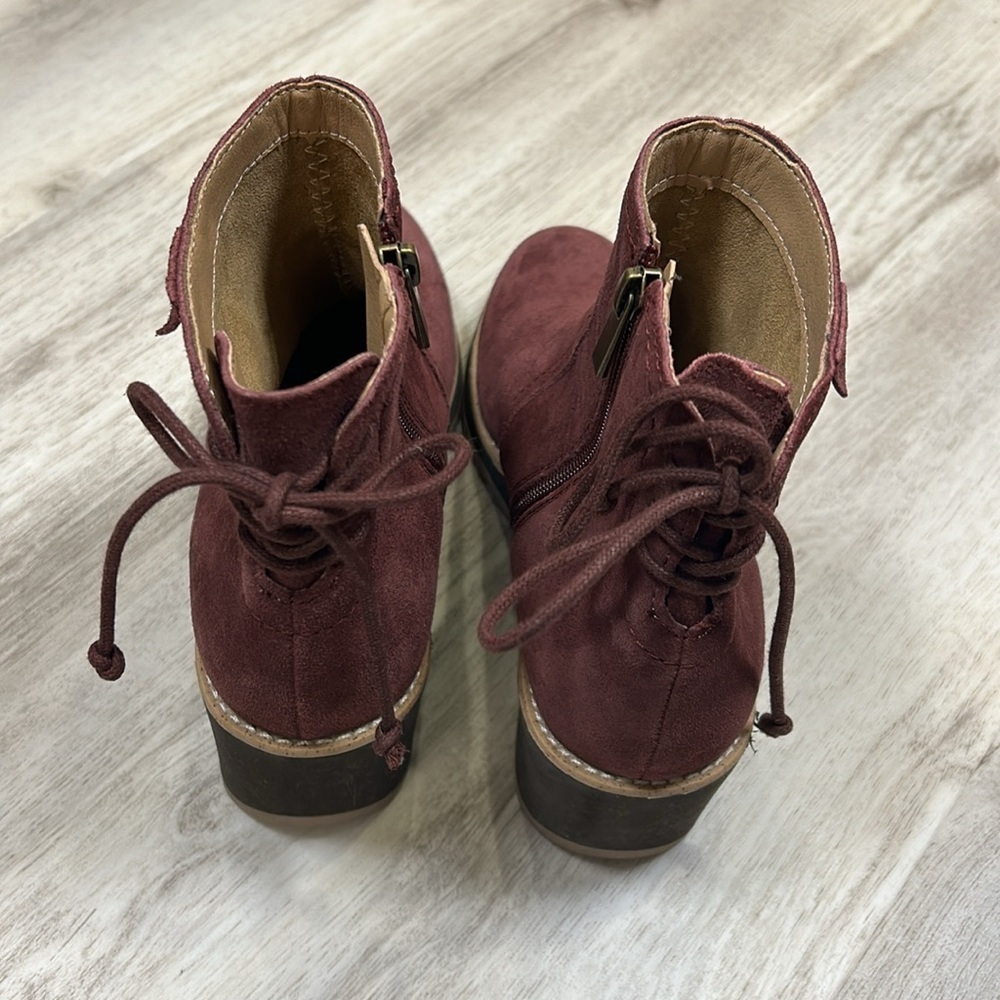 Women’s Earth Calia Burgundy Suede Leather Wedge Ankle Boots Lace-Up Back | 8.5 - Picture 6 of 8